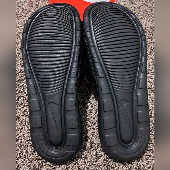 Womens Nike Victori One Slide - Picture 4 of 5